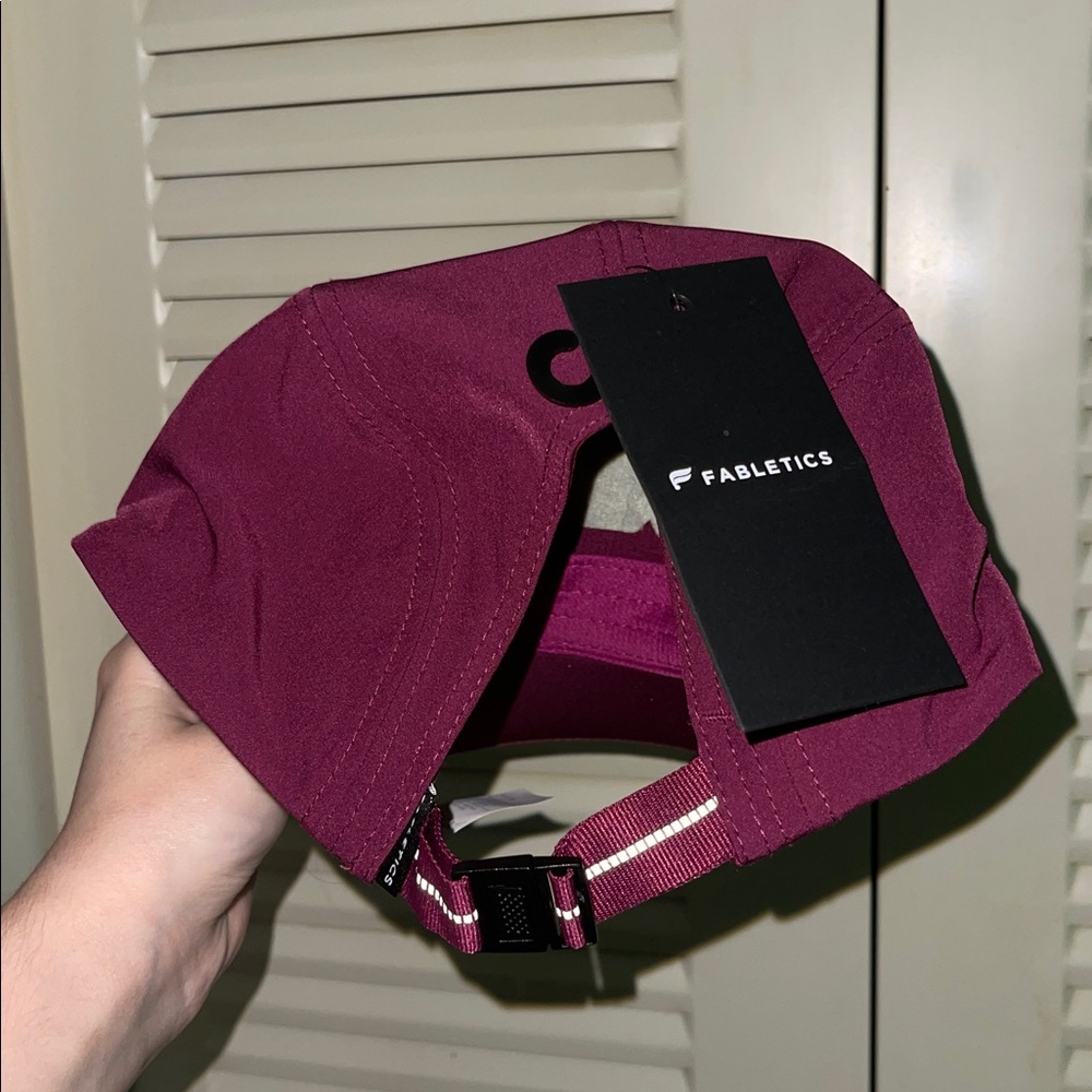 Fabletics hat - Picture 2 of 4